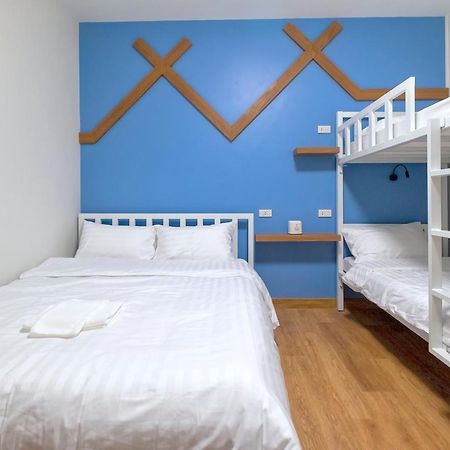 Bed Friends Poshtel Hostel Chiang Rai Bagian luar foto