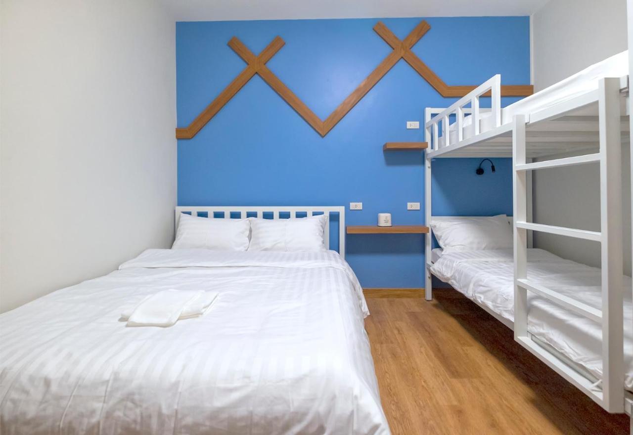 Bed Friends Poshtel Hostel Chiang Rai Bagian luar foto